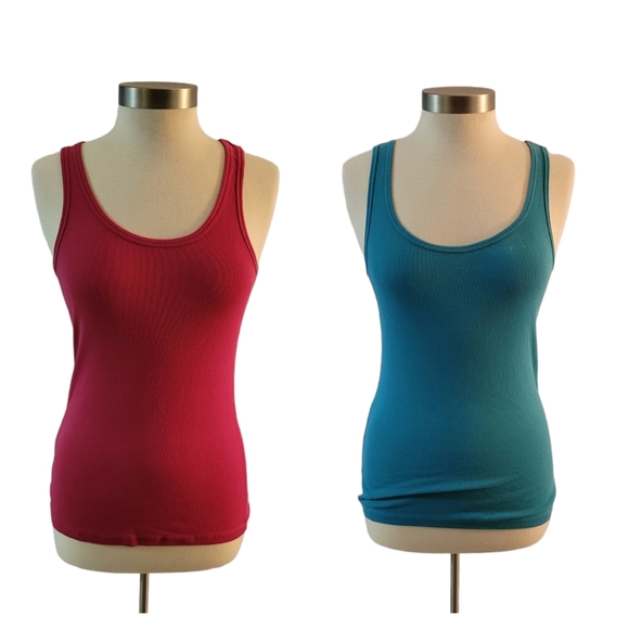 Lucy Rib Knit Tank Tops Set of 2 - Picture 1 of 8